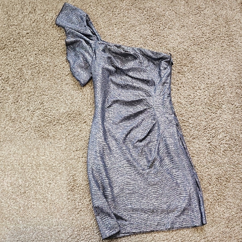 Elegant One-Shoulder Gray Dress